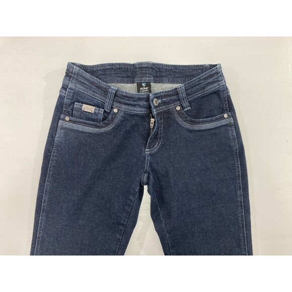 KÜHL Women’s 2 Short Blue Denim Straight Leg Jeans Outdoor Hiking Casual - Picture 3 of 12